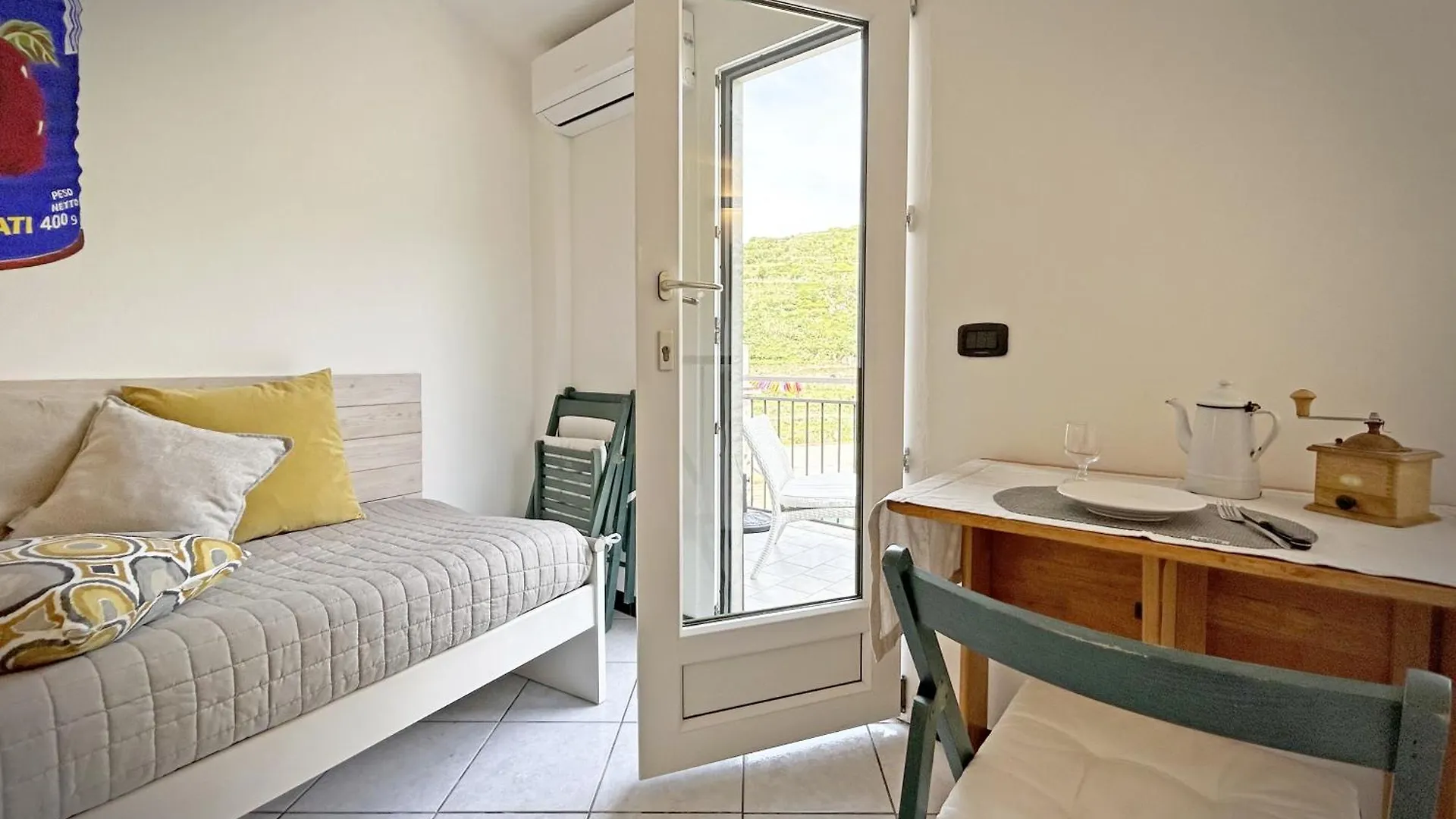 Da Baranin B&B And Apartment Manarola 3*,  Italy